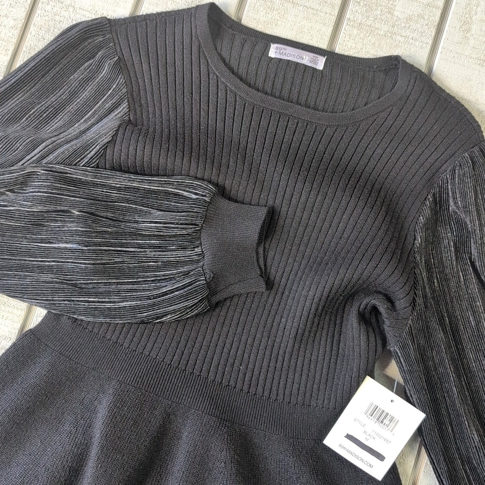 89th + Madison Sweater Women's Size Medium Black Lace Detail Long Sleeve -‎ New